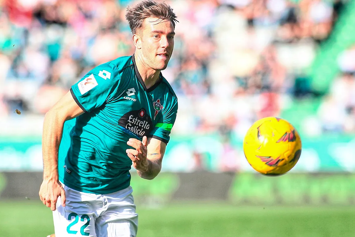 Acuerdo entre Betis y Racing de Ferrol por Iker Losada